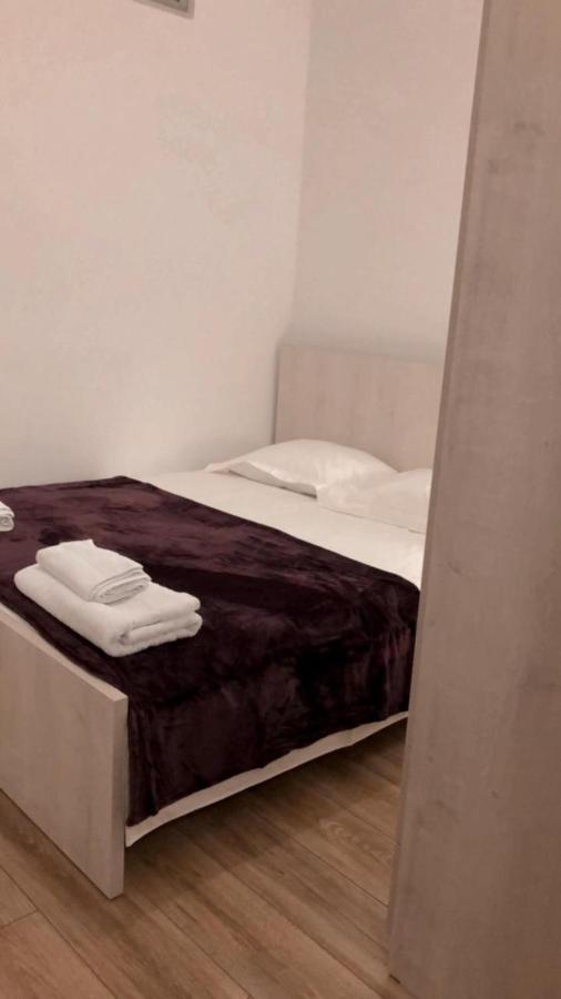 Ionian Apartments Vlorë מראה חיצוני תמונה
