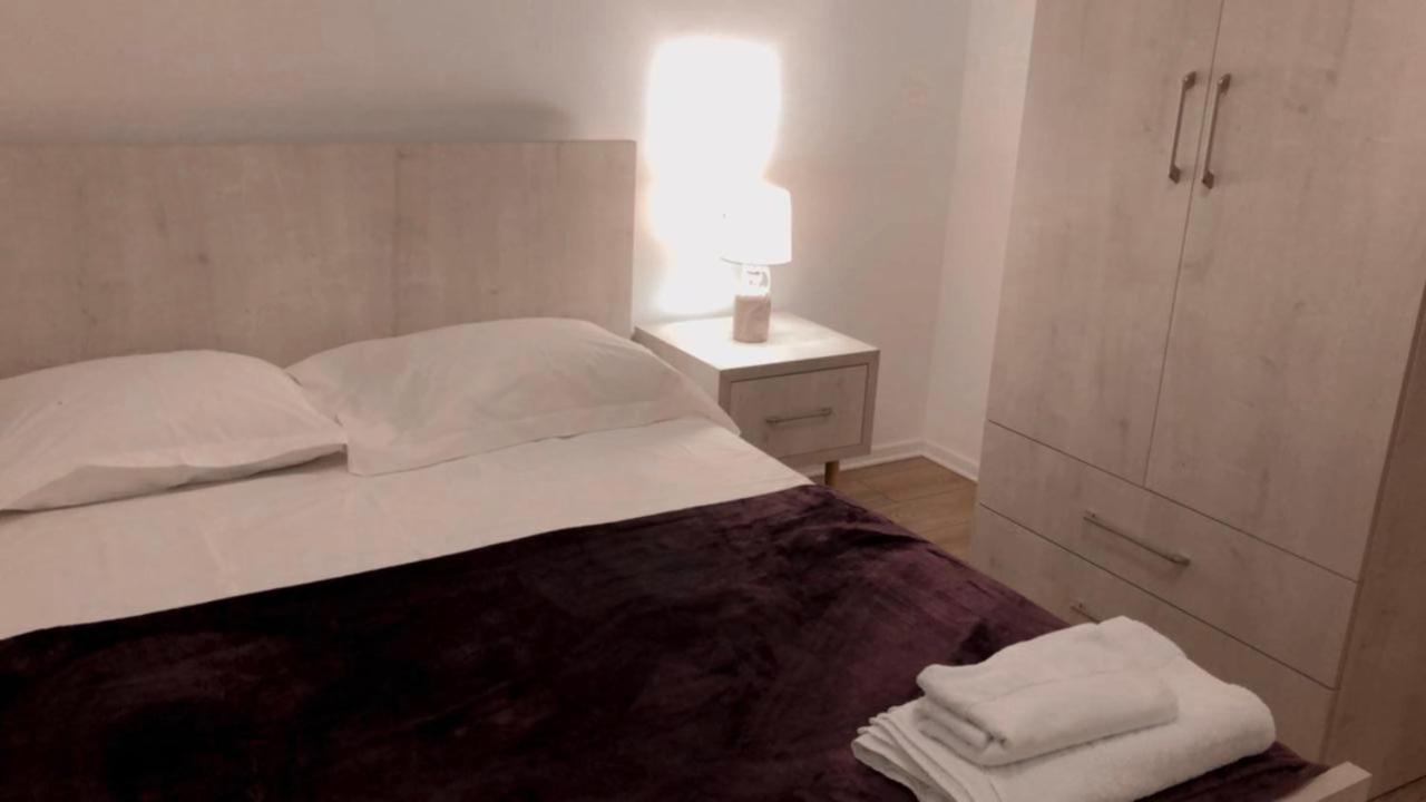 Ionian Apartments Vlorë מראה חיצוני תמונה