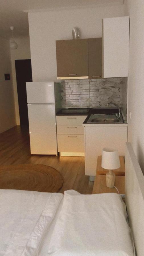 Ionian Apartments Vlorë מראה חיצוני תמונה